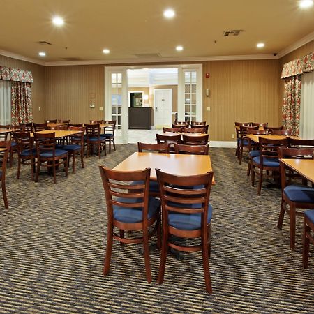 Holiday Inn Express Corning By Ihg Exterior foto